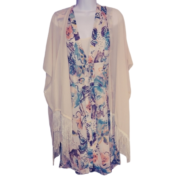 NWT Cream Kimono - Picture 5 of 12